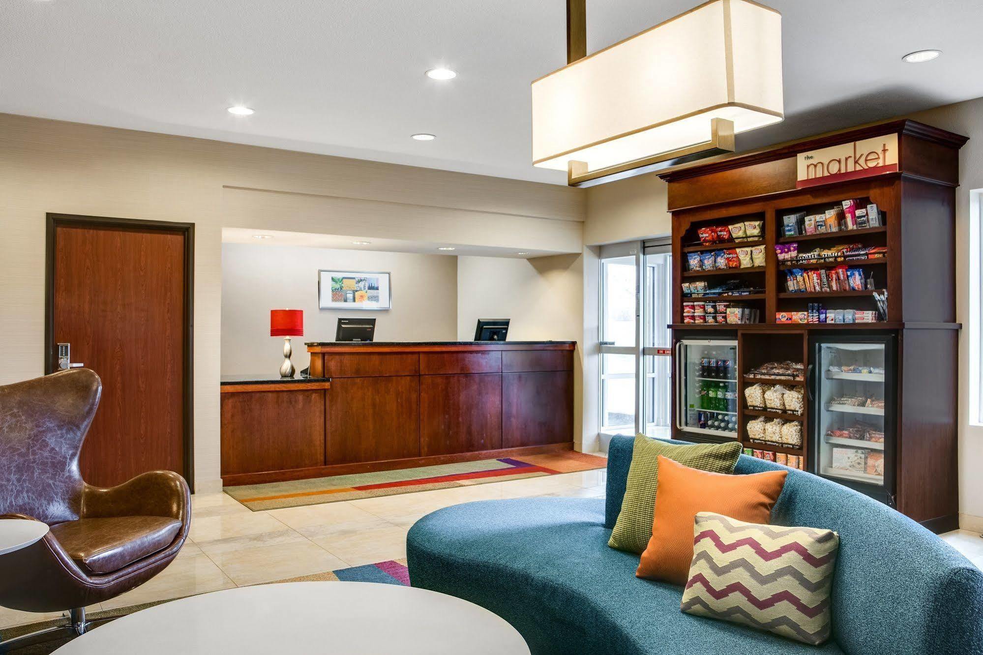 Comfort Inn & Suites Olathe - Kansas City Eksteriør bilde